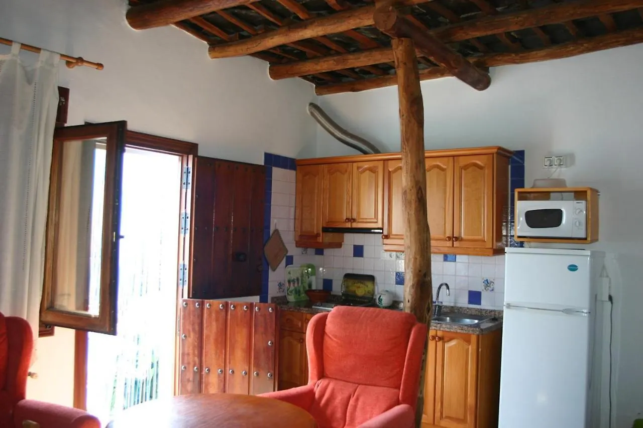 Apartamentos Y Casas Rurales Las Terrazas De La Alpujarra Bubion 0*,