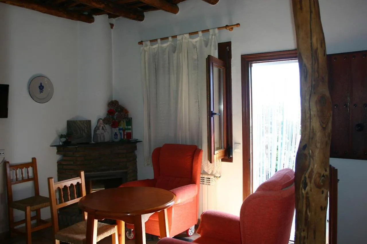 Apartamentos Y Casas Rurales Las Terrazas De La Alpujarra Bubion