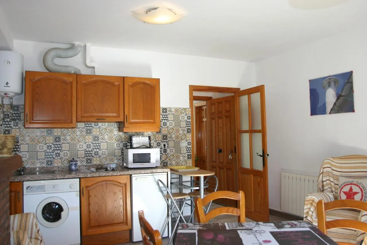 Apartamentos Y Casas Rurales Las Terrazas De La Alpujarra Bubion